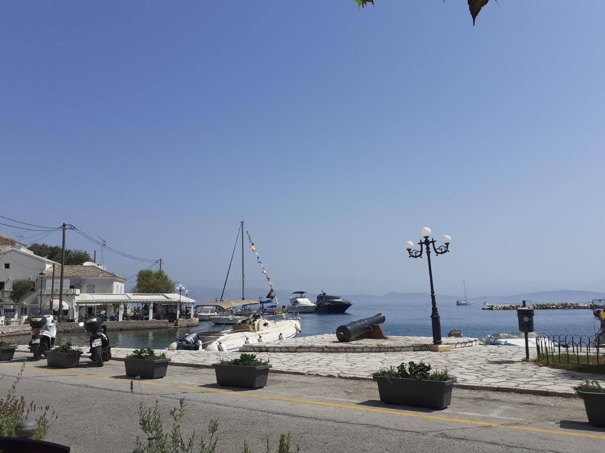Katia cottage Kassiopi Esterno foto