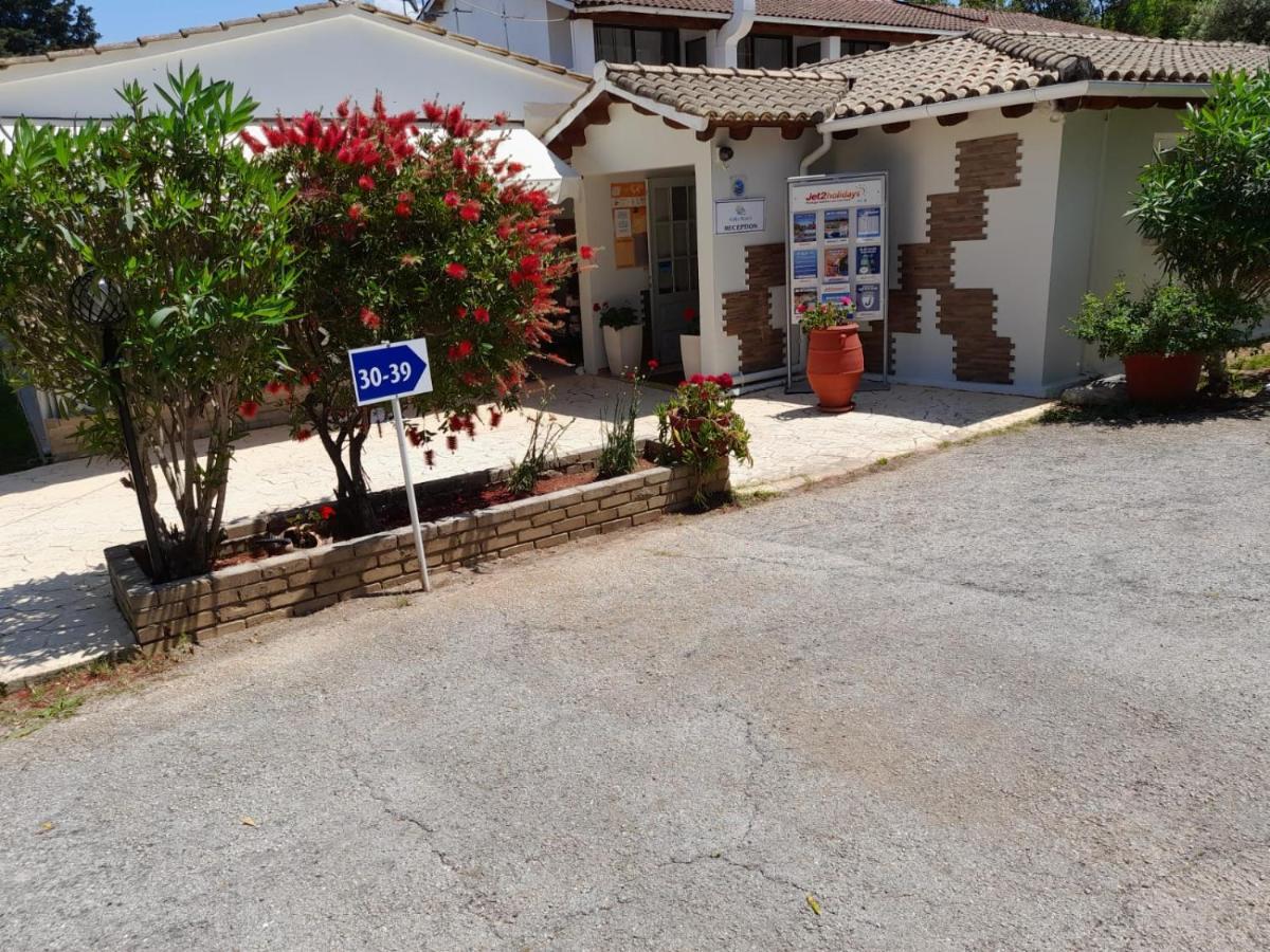 Katia cottage Kassiopi Esterno foto